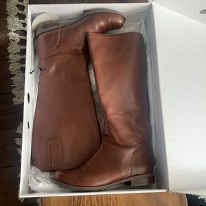 Woman’s Nine West tall cognac boots